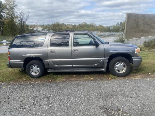 2005 GMC Yukon XL Denali