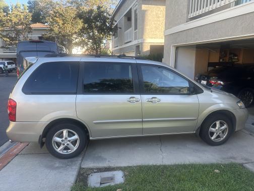 2003 Mazda MPV LX