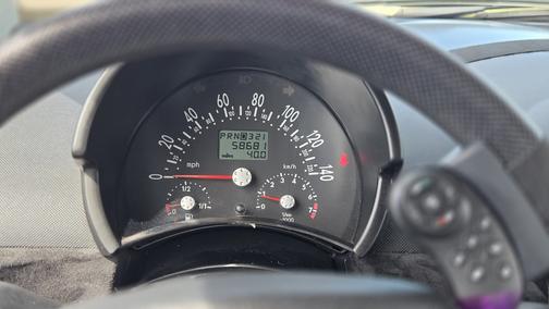 Blue 2004 Volkswagen New Beetle GL