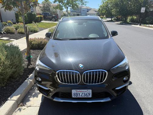 Black 2018 BMW X1 xDrive28i