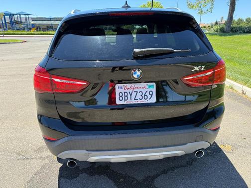Black 2018 BMW X1 xDrive28i