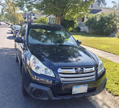 Blue 2013 Subaru Outback 2.5i