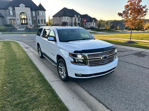 White 2016 Chevrolet Suburban LTZ