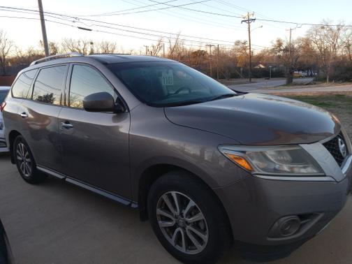 2014 Nissan Pathfinder SV