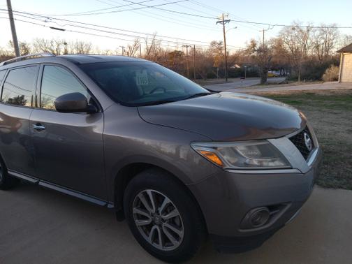 2014 Nissan Pathfinder SV
