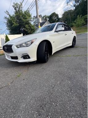 2017 INFINITI Q50 2.0T Premium