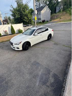2017 INFINITI Q50 2.0T Premium