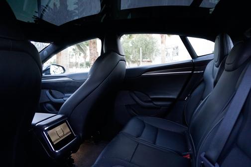 2022 Tesla Model S Plaid