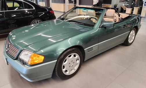 Green 1994 Mercedes-Benz SL-Class SL320 Roadster