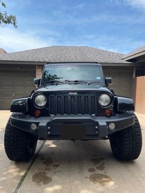 2011 Jeep Wrangler Unlimited Sahara