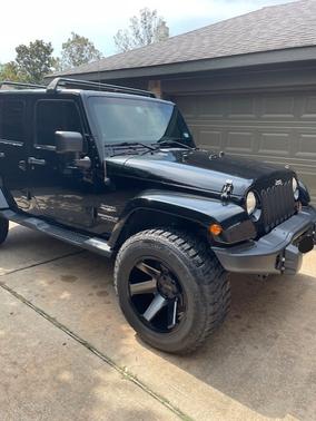 2011 Jeep Wrangler Unlimited Sahara