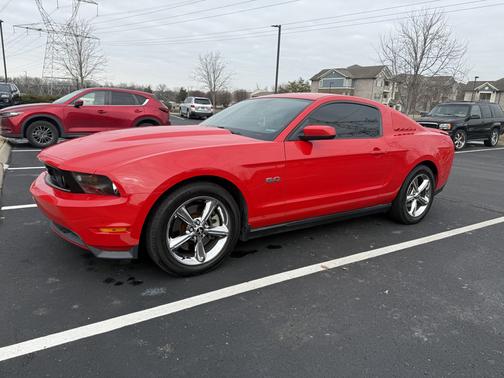 2011 Ford Mustang GT Premium