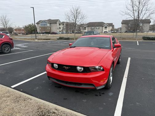 2011 Ford Mustang GT Premium