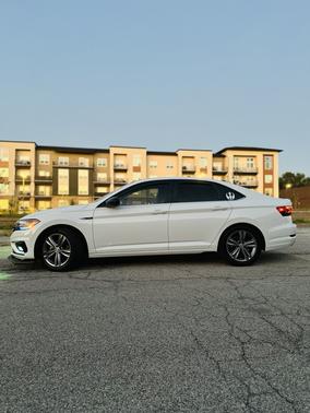 2021 Volkswagen Jetta 1.4T R-Line
