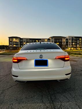 2021 Volkswagen Jetta 1.4T R-Line