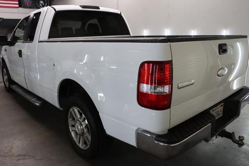 White 2006 Ford F-150 XLT SuperCab