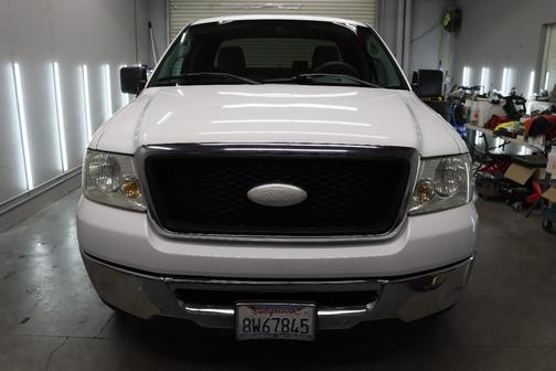 White 2006 Ford F-150 XLT SuperCab
