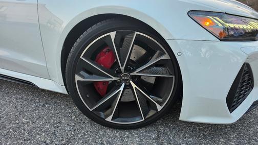White 2022 Audi RS 7 4.0T