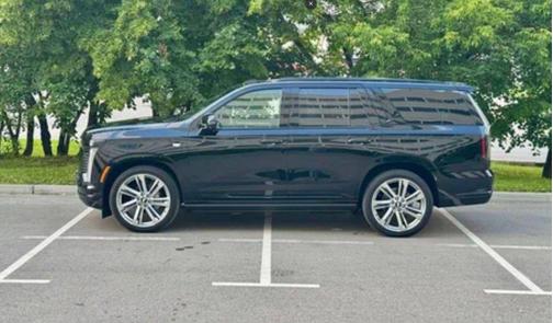 2025 Cadillac Escalade Sport Platinum