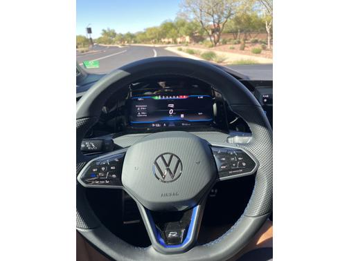 2024 Volkswagen Golf R 2.0T Manual