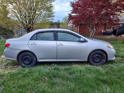 2009 Toyota Corolla XLE