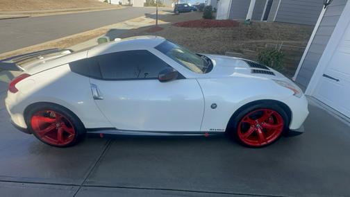 White 2014 Nissan 370Z NISMO