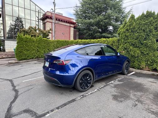 2020 Tesla Model Y Long Range