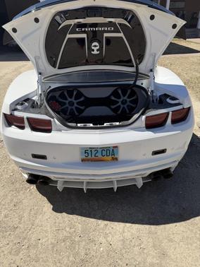 White 2010 Chevrolet Camaro 2SS