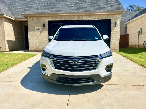 2022 Chevrolet Traverse LT Cloth