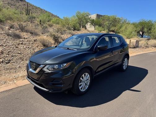 2022 Nissan Rogue Sport S