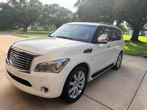 White 2014 INFINITI QX80 Base