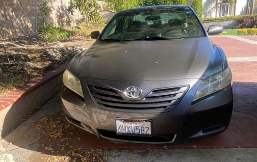 Gray 2009 Toyota Camry LE
