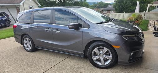 Silver 2019 Honda Odyssey EX