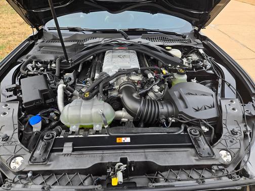 2020 Ford Shelby GT500 Base