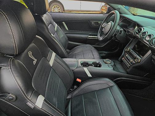 2020 Ford Shelby GT500 Base