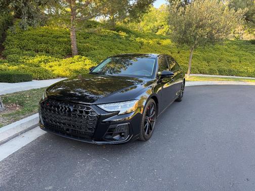 Black 2023 Audi S8 4.0T