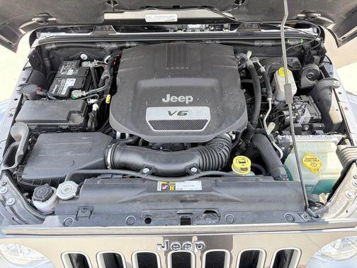 Gray 2016 Jeep Wrangler Sahara