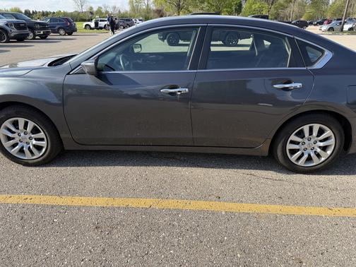 Gray 2013 Nissan Altima 2.5 S