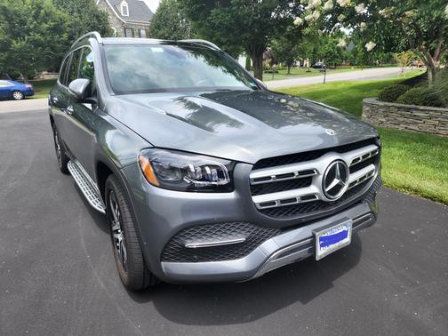 Photo 2 of 24 of 2020 Mercedes-Benz GLS 450 Base 4MATIC