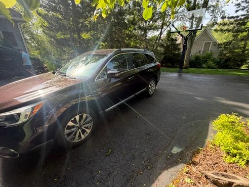 Brown 2017 Subaru Outback 2.5i Touring