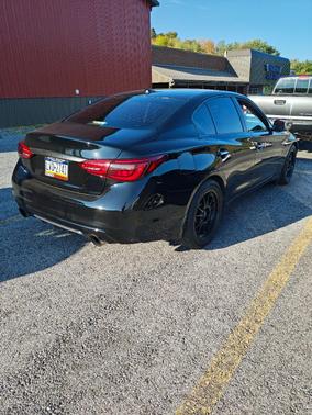Black 2018 INFINITI Q50 3.0t LUXE