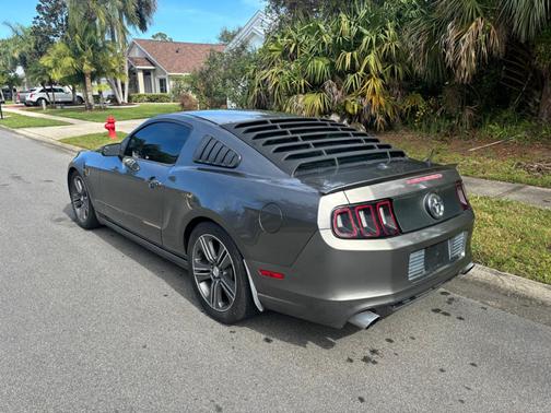 2014 Ford Mustang V6 Premium