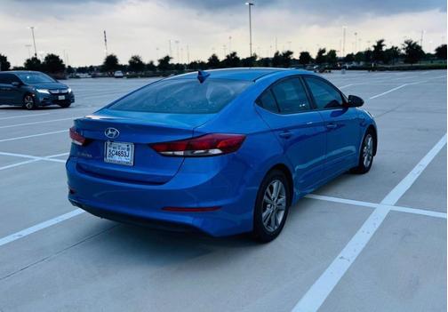 Blue 2017 Hyundai ELANTRA SE