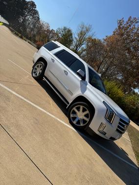 2016 Cadillac Escalade Premium