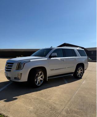 2016 Cadillac Escalade Premium