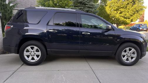 Blue 2015 GMC Acadia SLE-2