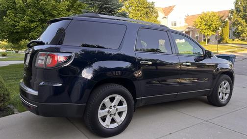 Blue 2015 GMC Acadia SLE-2