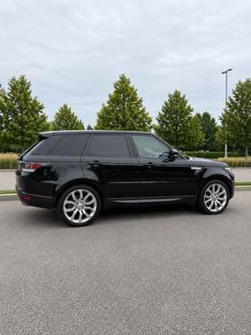Black 2014 Land Rover Range Rover Sport Supercharged HSE