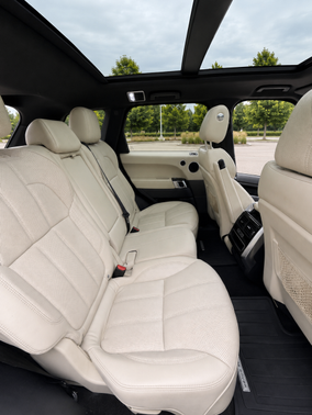 Black 2014 Land Rover Range Rover Sport Supercharged HSE