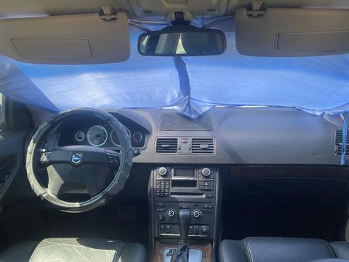 Black 2012 Volvo XC90 3.2